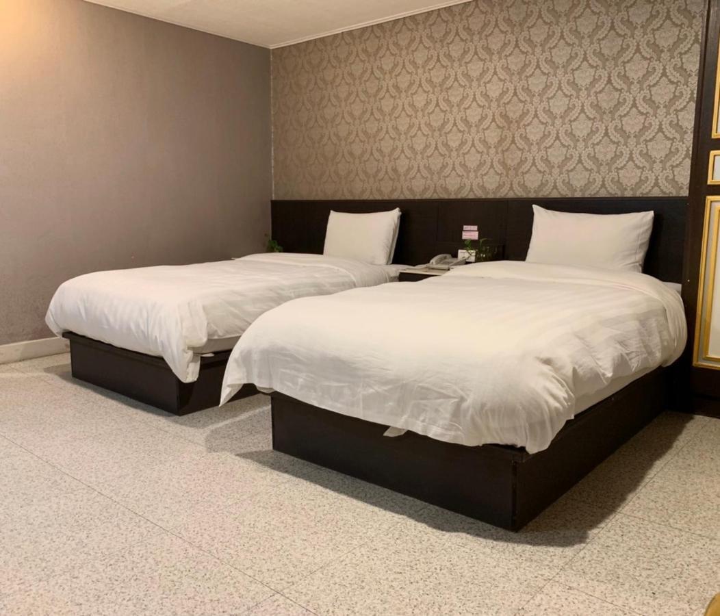 Jing Dian Business Hotel تاويوان المظهر الخارجي الصورة